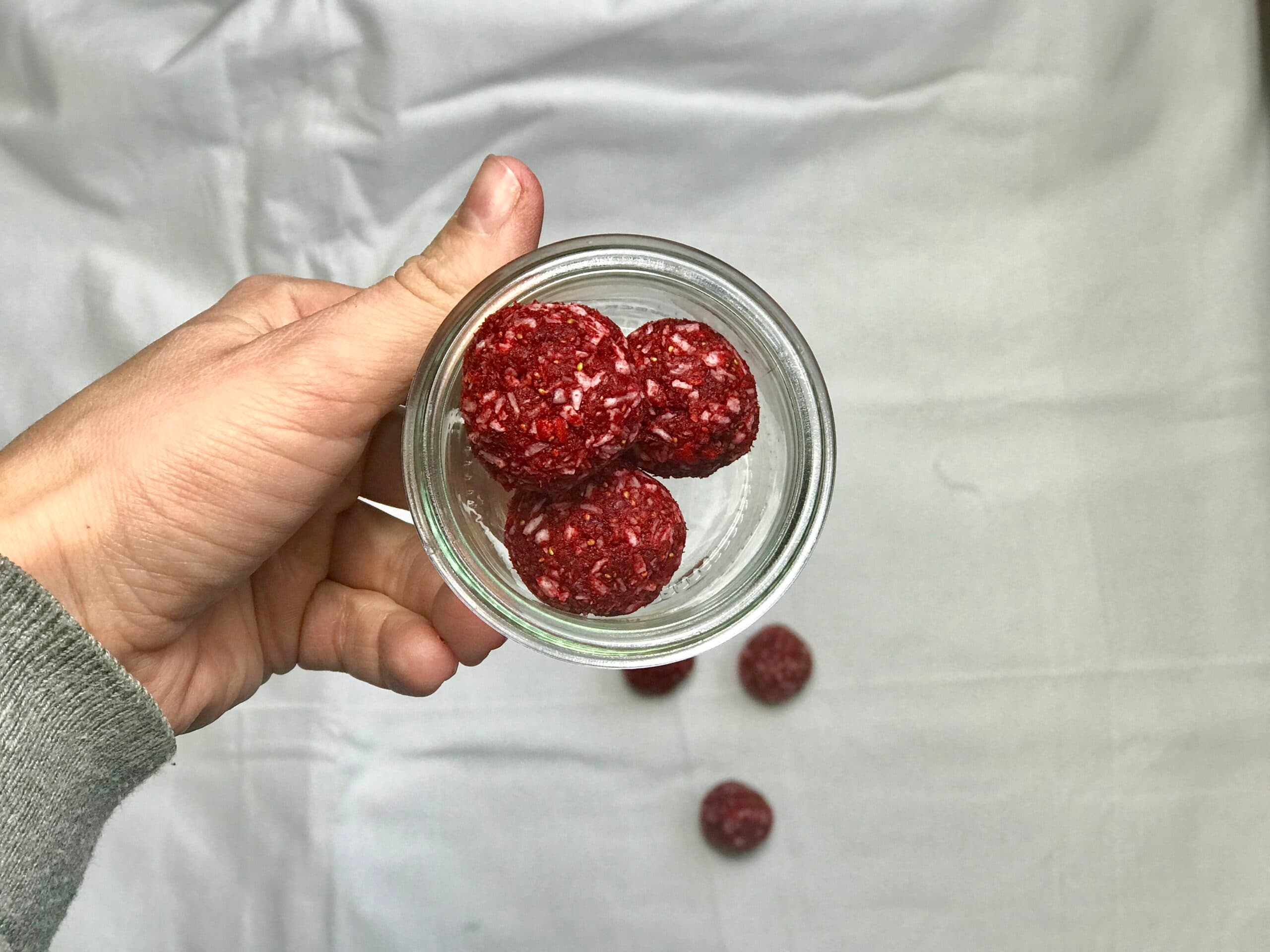 RECIPE FOR STRAWBERRY-COCONUT BALLS