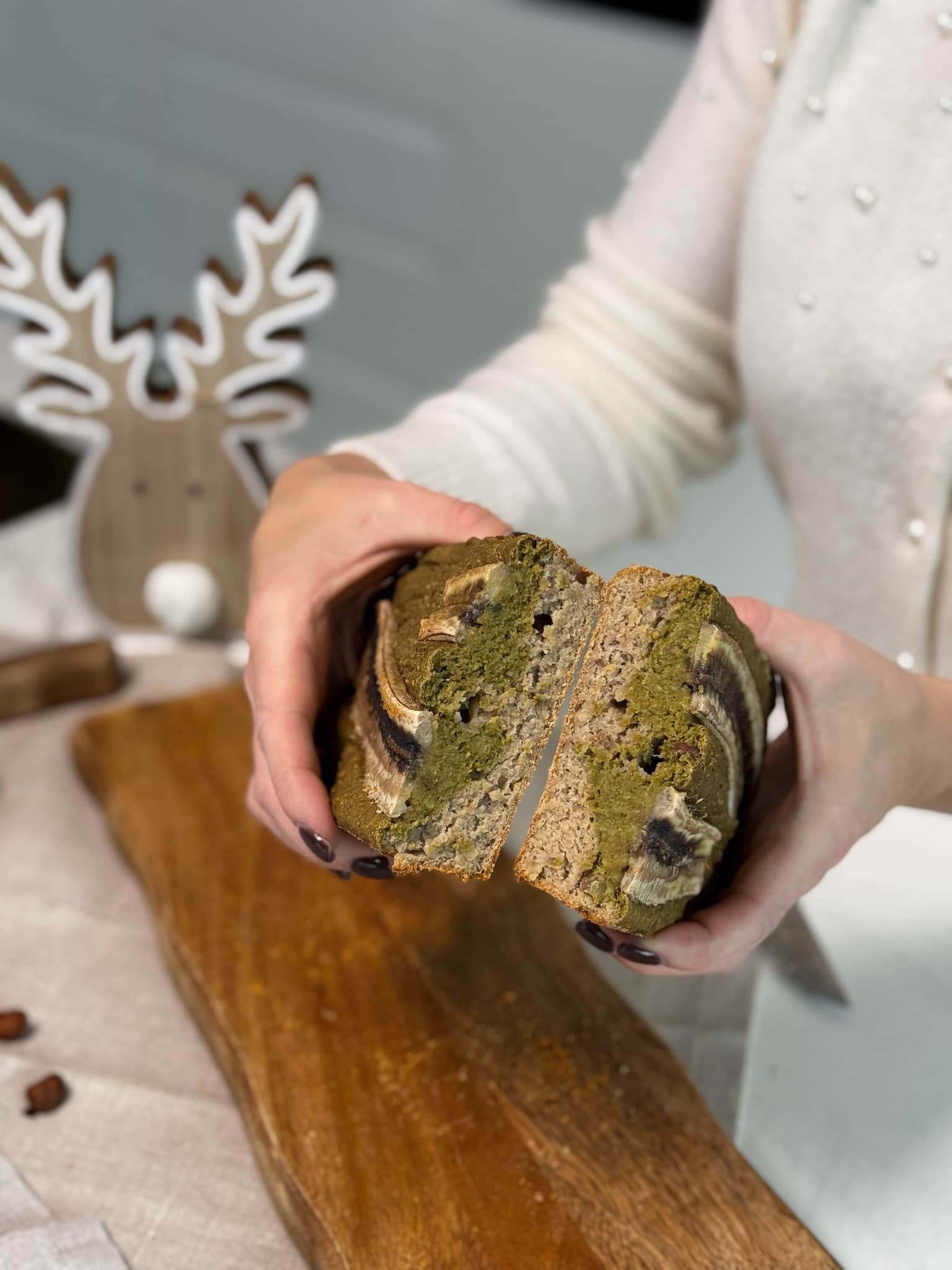 Przepis na GRINCH BANANA BREAD