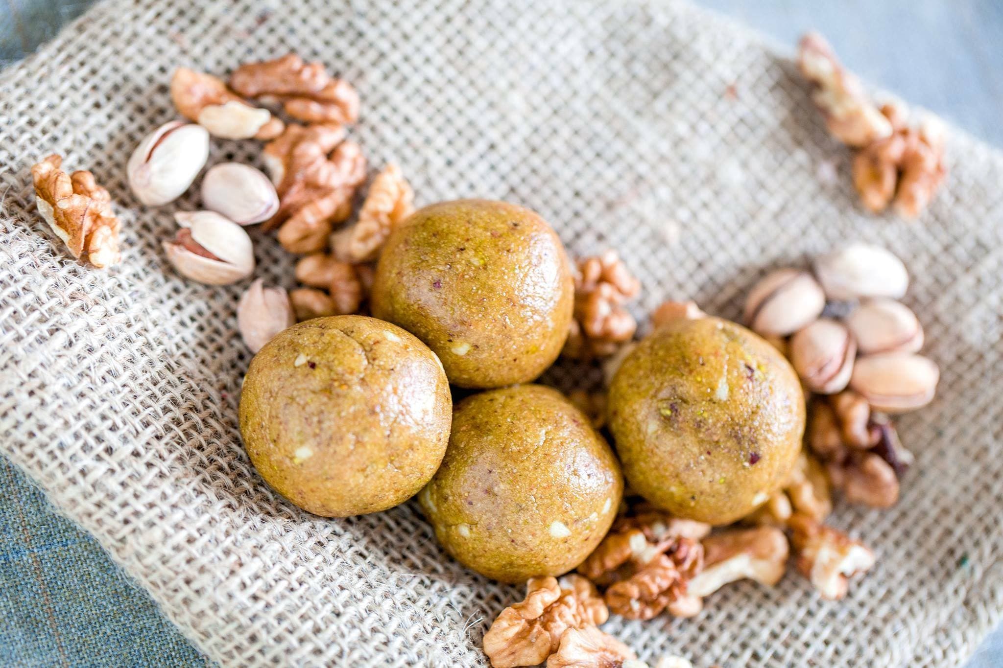 Przepis na proteinową kulkę pistacjową